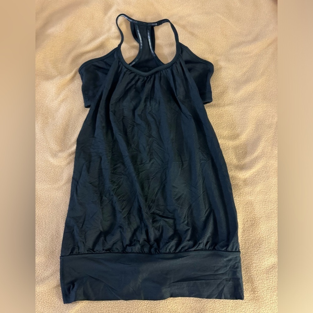 Lululemon black workout top - Picture 4 of 7